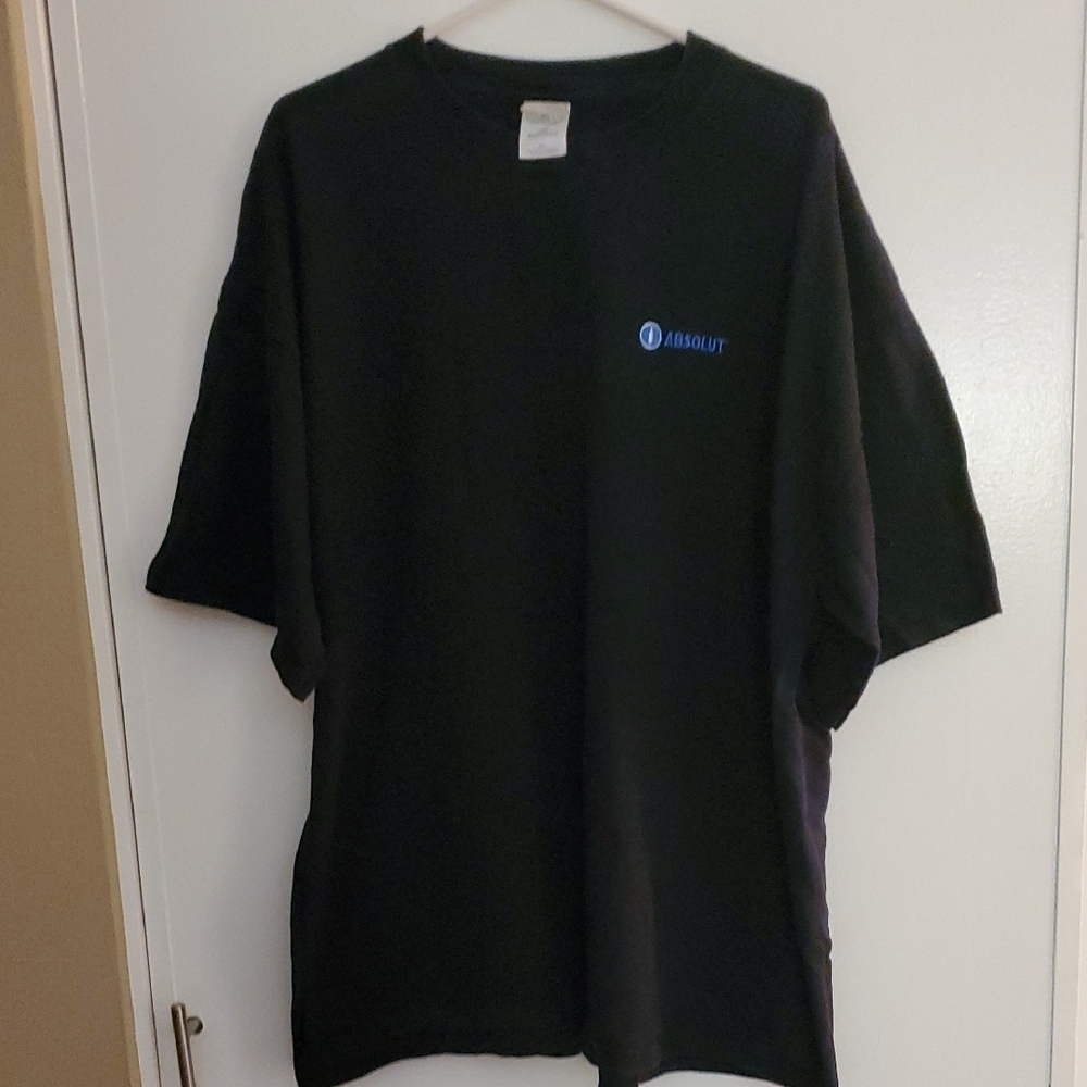 Gildan Black Short Sleeve Tee